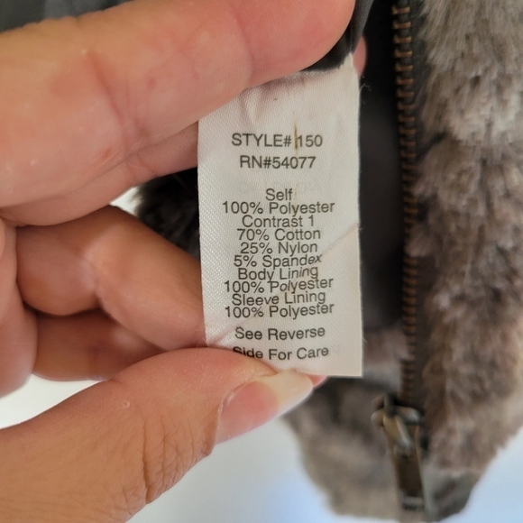 CAbi Gray Faux Fur Evening Bomber Jacket Size M - Picture 11 of 11